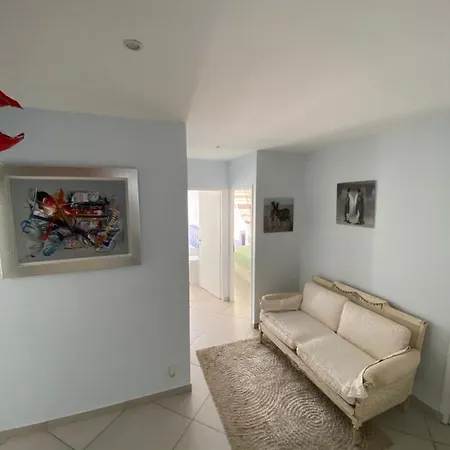 Villa Cote *