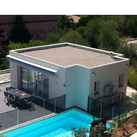 Cote Villa Ajaccio (Corsica)